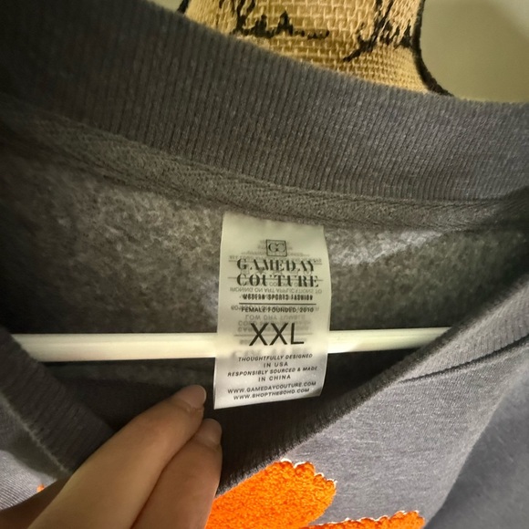 Clemson Tigers Sweatshirt - Picture 3 of 5